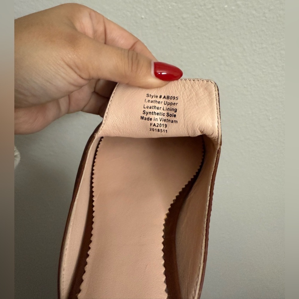 J. Crew Pointed-toe slides in leather - image 7